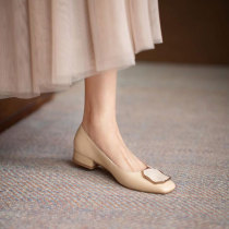Wutong tree good-looking Korean temperament gentle square buckle single shoes 2021 Autumn New thick heel four season shoes