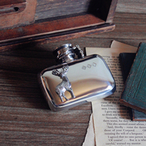 Spot (Deer badge) | BUCK BUCK hip flask exclusive at the moment UK imported handmade tin 3 ounces