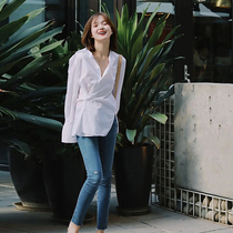 Early autumn new design sense niche temperament chic jacket French port style retro cold wind White shirt Women