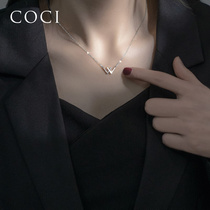 COCI necklace light luxury niche letter w simple sterling silver pendant luxury collarbone chain 2022 new style to send girlfriend