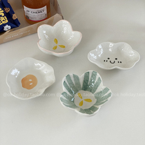  ins Irregular hand-pinched ceramic little flower dipping sauce dish Cute Japanese cloud hot pot dipping side dish salad