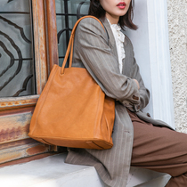 Qiu Zhen original design handmade leather goods leather niche one-shoulder large-capacity bucket womens bag crossbody mother-in-law cowhide bag