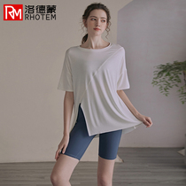 Yoga suit womens 2021 summer New loose short sleeve fitness professional fashion thin five-point sports shorts