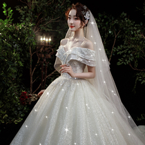 Star French light wedding dress 2021 new winter word shoulder bridal mortal dream tailing heavy industry luxury
