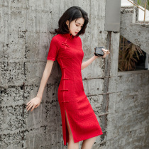 Red cheongsam young 2021 new improved summer wedding mother-in-law wedding dress small lace dress