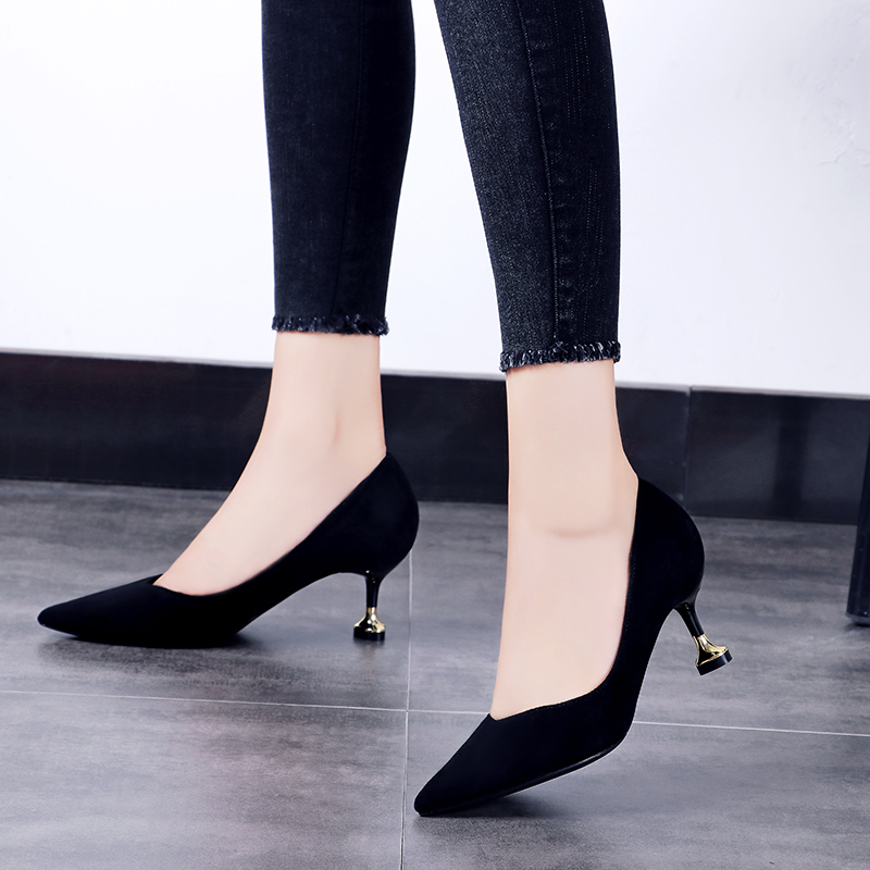 Korean version of pointed single shoes for women in autumn 2019 new high-heeled shoes for women with thin heels and fashionable sexy cat heels
