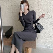 Autumn and winter sweater long skirt women 2021 New French niche waist lace slim temperament V neck knitted dress