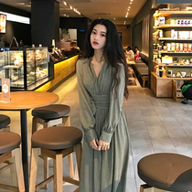 Large size spring 2021 new trend line skirt egg French bellflower first love in long dress women autumn and winter
