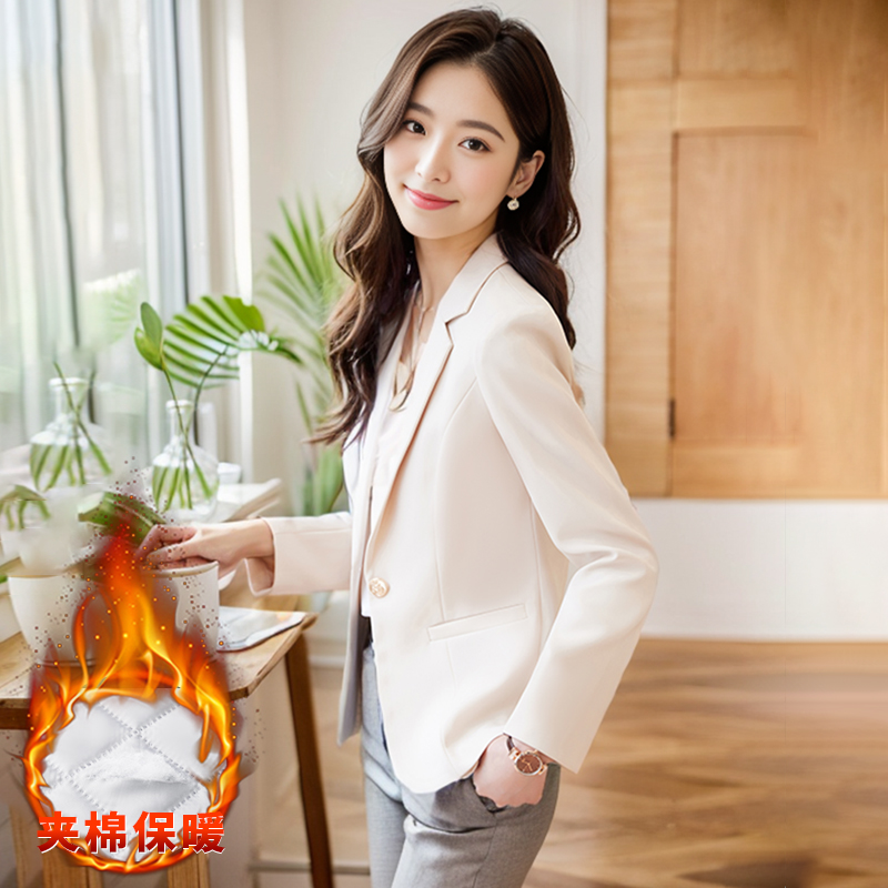 Off white cotton jacket with temperament, women's 2023 new winter professional wear, small stature, thickened casual suit