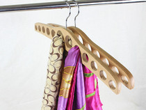 Foreign trade original single beech wood silk scarf hanger 12 small hole belt waist chain ring multifunctional porous rack