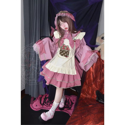 taobao agent Strawberry, apron, small princess costume, Lolita style