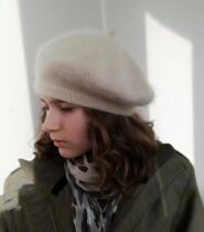 Emilia Beret autumn and winter warm hat stick needle text translation weaving diagram non-finished product