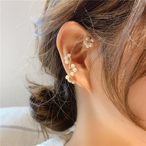2021 New Products Summer Fashion Nets Red Lukewarm Wind Woven Pearls Floral Personality Ear Hung Without Earthy Ear Bone Clips