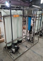 1T ton small industrial RO reverse osmosis pure water equipment Pure water water production water treatment equipment Pure water machine
