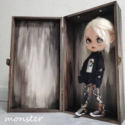 taobao agent BLYTHE small cloth 6 points doll OB22OB24 personalized loose hand -painted pattern hollow roco sweater