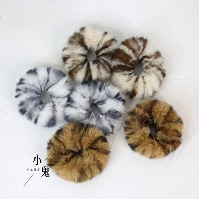 taobao agent A pair of price hand -made lolita furry hair ring tabbing cats three flower cat double ponytail hair rope rubber band small object sleeves