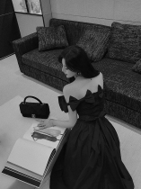 (small Q home) black bow tie in straight shoulder design Evening Dress in Long dress Annual Meeting Pompon skirt A-word dress