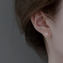 999 sterling silver stud female summer 2021 New Tide niche design high sense 925 earrings autumn and winter no-picking earrings