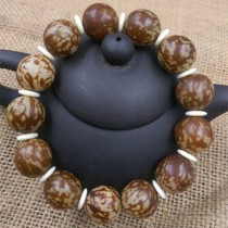 Flower Bodhi hand string Tiger spot Bodhi hand string flower Bodhi root bead bracelet rosary religious handicraft