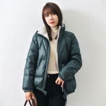 Anti-season special 2021 new down jacket womens short light and warm small white duck down bread jacket tide