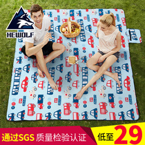 (Clearance) Wolf picnic mat outdoor thick double widen tent mat waterproof cushion folding moisture-proof cushion