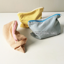 (Soft waxy and sweet cotton bag—very soft) Cream ins large-capacity storage bag Japanese underwear socks zipper bag