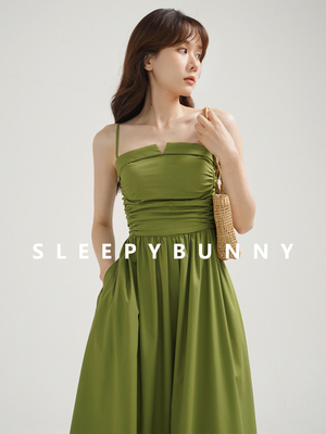 taobao agent Top with cups, slip dress, fitted green brace, square neckline, A-line