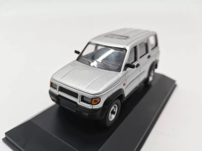 1/43 УАЗ 3162 Markunwa Uz Patriot сплавная модель, Last