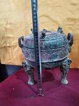 The Antique Bronze Ware Spring Autumn and Dull Sound of the Red Spot Green Rust Pendulum Pieces Antique Collection Good