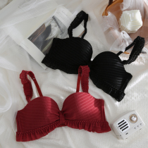 Girl underwear small breasts gather sweet and cute thin wedding year red bra no steel ring bra set