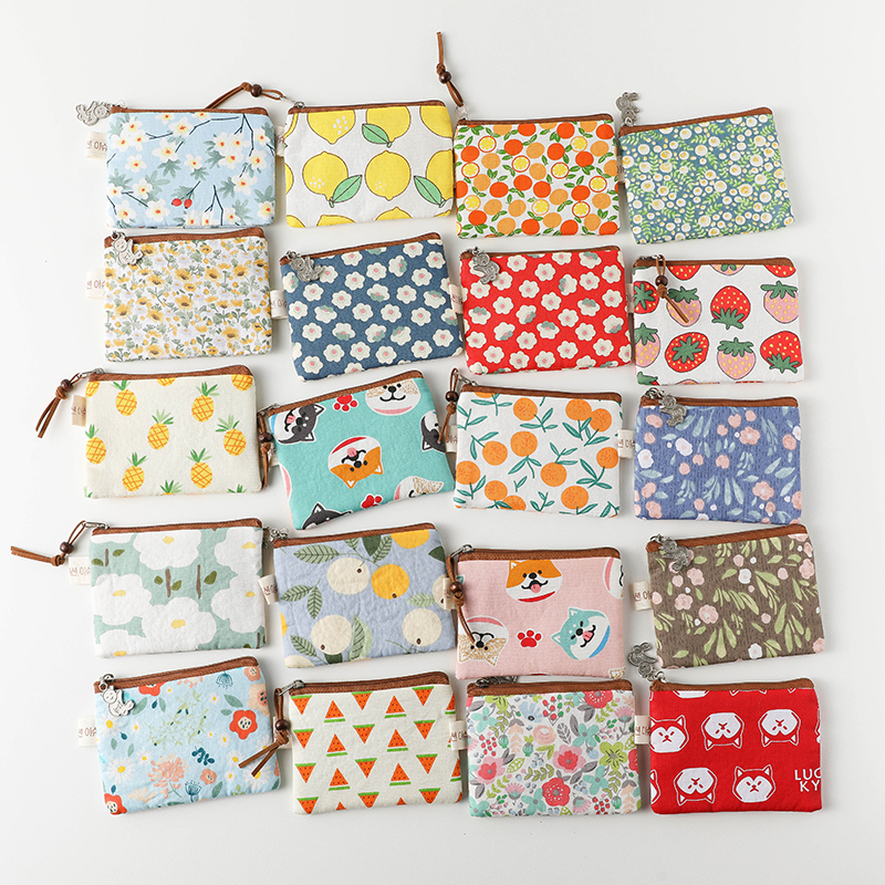 正方形の小さなポケットバッグ、小さな新鮮な綿生地、小さな花柄生地のカードバッグ、小銭入れバッグ、女子学生コインバッグ