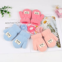Baby gloves in winter plus thickening 2 winter warmth and lovely children 0-3 years old 1 infant and young children with fingers 4