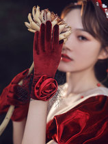 韩式优雅新娘婚礼丝绒酒红色手套复古婚纱婚礼影楼旅拍写真配饰