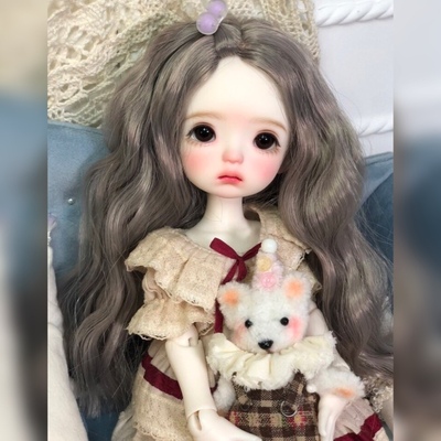 taobao agent [Wig] Ziyu loves to eat fish 6 points and 4 minutes, BJD baby uses high temperature silk instant noodle rolls, cute single