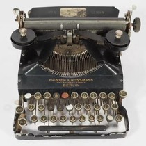 Western antiques German Frist Rothman Frister Rossmann vintage mechanical English typewriter