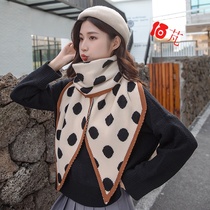 The new Korean version of the womens polka dot scarf autumn and winter thickened warm collar wild diamond triangle air-conditioned room shawl