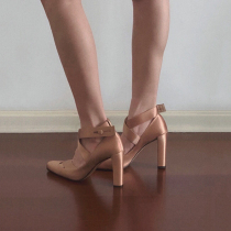 Treasure link This is too good to look at it~ ~ Champagne gold satin square head ballet heels