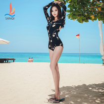 Sanqi swimsuit womens long-sleeved one-piece is thin and covers the belly sexy backless ins wind Korean small chest gathered hot spring swimsuit