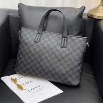 Hong Kong Light Business Mens handbag Leisure travel briefcase Plaid Bull Cortex single shoulder bag