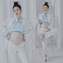 Photo studio pregnant clothes exhibition New pregnant women Photo clothing photography White fresh suit suit shirt