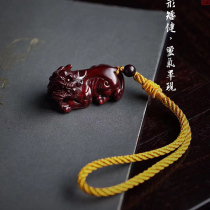 Zhaocai small leaf red sandalwood sandalwood ornaments handlebar pendants home gift box