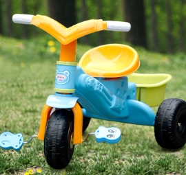 em儿童手推三轮车转向可控免1235岁小孩脚踏自行车