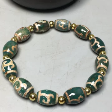 tamago瑪瑙　緑度母　天珠　10-50 高級至純天珠】緑度母天珠 - 天珠・パワーストーンの専門店