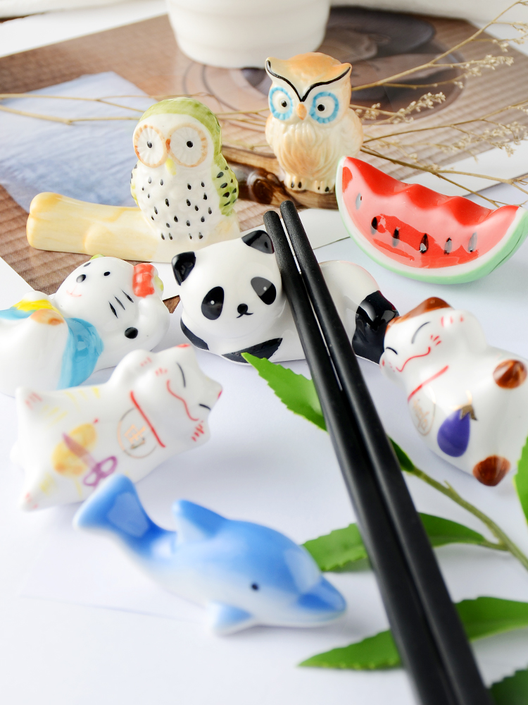 クリエイティブ招き猫セラミック箸ホルダースプーンホルダー箸ホルダー日本の漫画ペンホルダーかわいいパンダ動物小さな装飾品