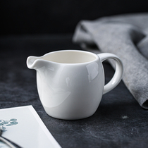 Simple small milk pot Coffee plus milk cup Milk pot Mini milk cup Western juice bucket business dining with personalized milk tank small