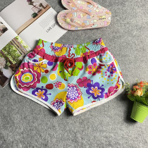 Beach pants women seaside resort spa fashion rounded close-fitting thin quick-drying Sanya shorts floral hot pants summer