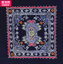 Special price batik decoration wall hanging features Miao batik painting decoration decoration small square towel 50 * 50CM
