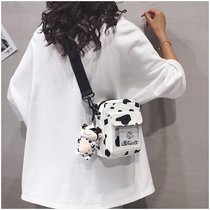 2020 new childrens small bag Western-style canvas bag girl mini cartoon girl travel leisure messenger bag