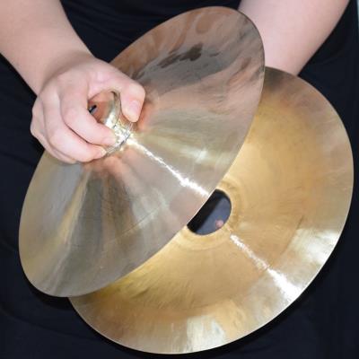 Percussion drums nickel pull copper I xiang tong nickel small hi-hat Beijing hi-hat Beijing sounding brass or a clanging cymbal sanjuban props sets of large medium-sized field