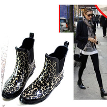 Clearance brand size ladies fashion warm rain shoes non-slip women short tube rain boots Korean version of water shoes low Help